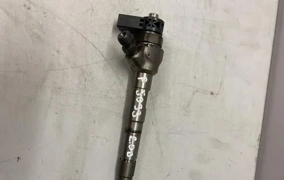 Skoda Karoq Fuel injector 04L130277AC