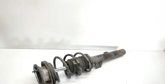 BMW 1 E81 E87 Front shock absorber with coil spring 334625