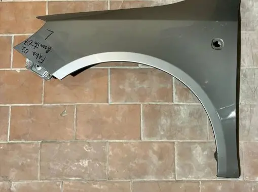 Skoda Fabia Mk2 (5J) Fender AP1808A