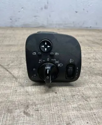 Mercedes-Benz C W203 Light switch A04058515 24406574725
