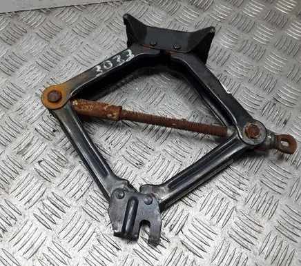 Hyundai i40 Lift Jack 140930