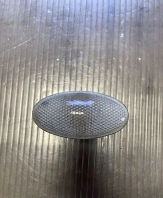 Front fender indicator light