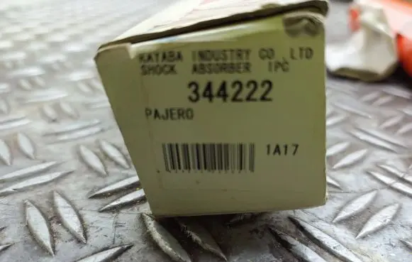 Mitsubishi Pajero Front shock absorber/damper