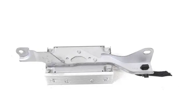 Lexus IS III XE30 Sound amplifier 8624053010