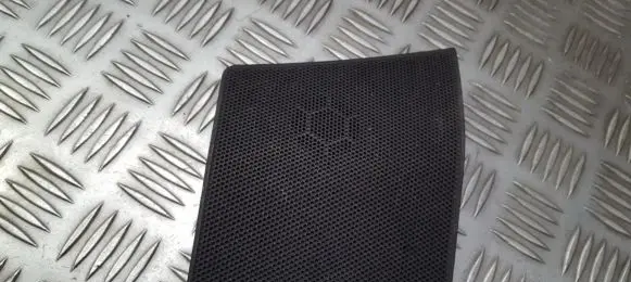 Side speaker trim/cover