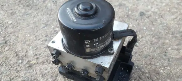 Volkswagen Polo IV 9N3 ABS Pump 6X0907379B