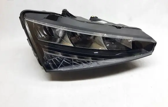 Skoda Scala Headlight/headlamp 657941016 657941016Skoda