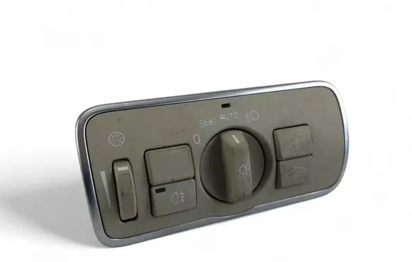Volvo V60 Light switch 30739450