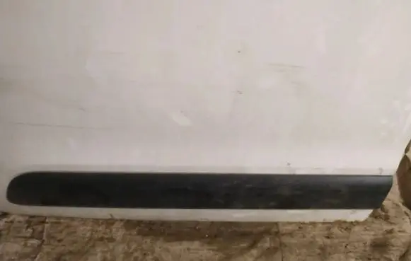 Citroen C3 Picasso Front door trim (molding) 