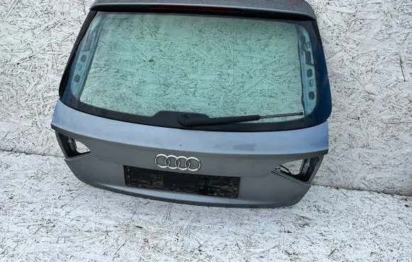 Audi A4 S4 B8 8K Tailgate/trunk/boot lid