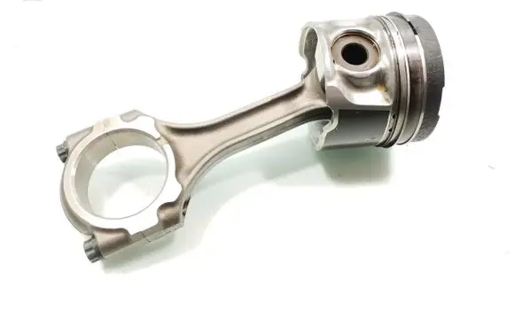 Toyota Avensis T270 Piston with connecting rod 