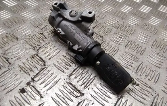 Audi A6 S6 C5 4B Ignition lock 4B0905851