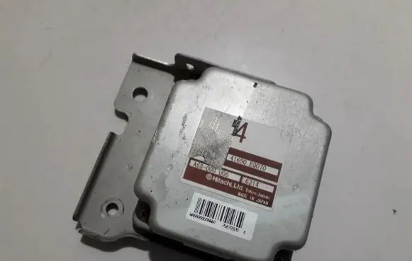 Nissan X-Trail T30 Airbag control unit/module 41650eq070 a68-000u06