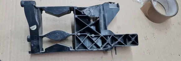 Audi A6 S6 C7 4G Headlight/headlamp mounting bracket 4G0805608A