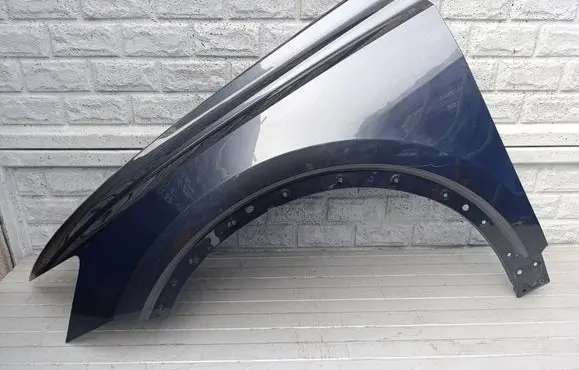 Audi Q8 Fender