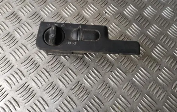 Volkswagen PASSAT B4 Light switch 3A1941531D