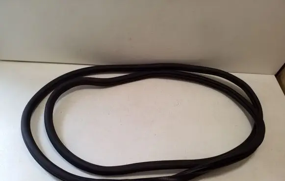 Volkswagen Golf VII Front door rubber seal 5G3867911B