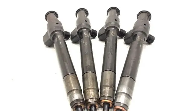Peugeot 508 Fuel injectors set 9674984080