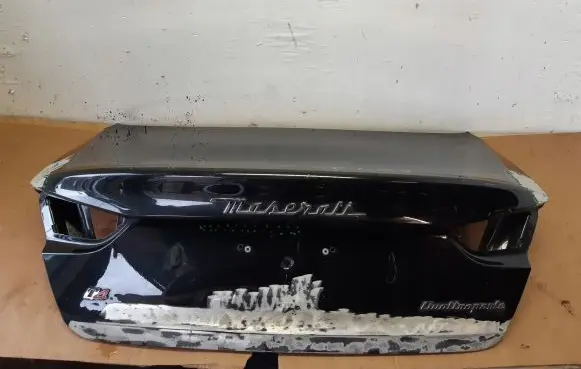 Maserati Quattroporte Tailgate/trunk/boot lid