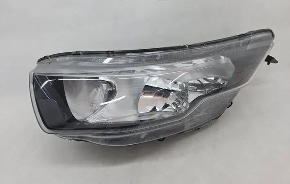 Iveco Daily 6th gen Headlight/headlamp 5801473750