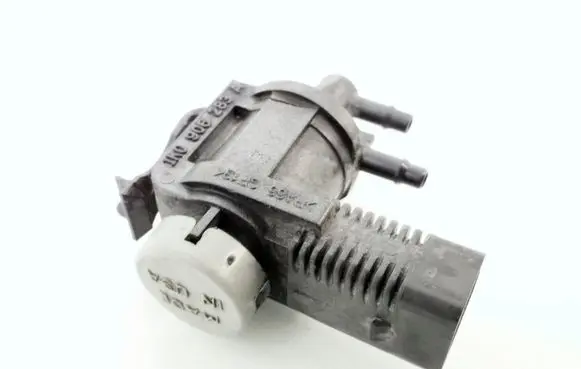 Audi A6 S6 C6 4F Turbo solenoid valve 1K0906283 1K0906283A