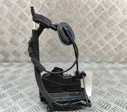 Renault Zoe Rear door lock 825029017R