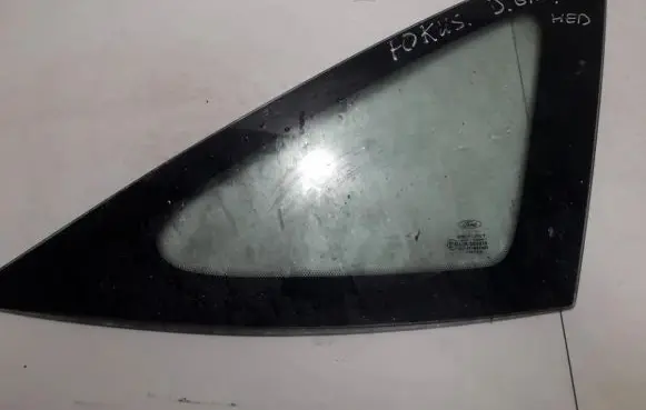 Ford Focus Rear side window