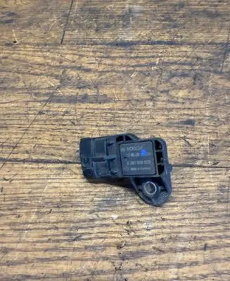 Jeep Compass Air pressure sensor 0281006028