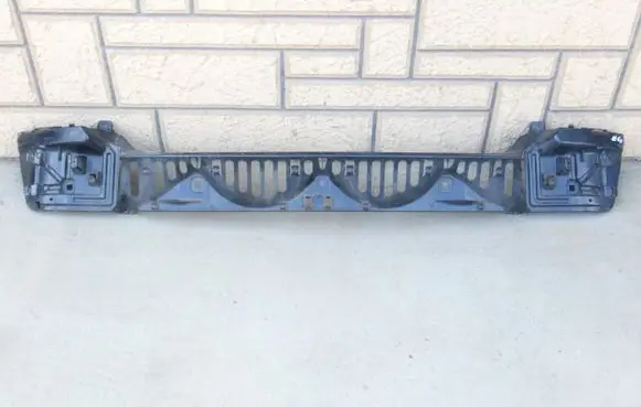 BMW 6 F06 Gran coupe Rear bumper mounting bracket 7223161