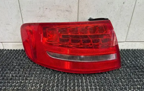 Audi A4 S4 B8 8K Rear/tail lights 8K9945095B