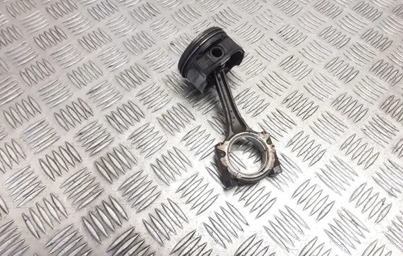 Nissan Micra Piston with connecting rod