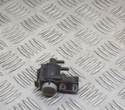 Volkswagen Phaeton Turbo solenoid valve 1J0906283C
