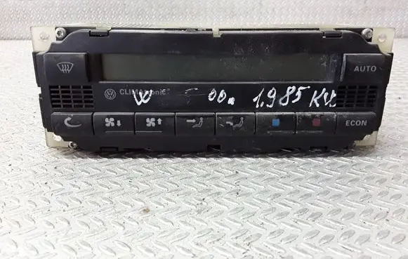Volkswagen Golf IV Climate control unit 5HB00761710 3B1907044B