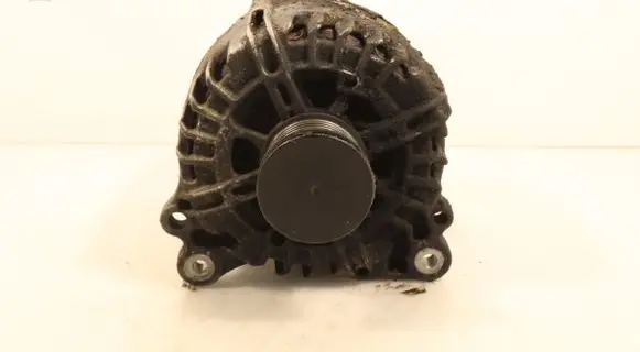 Seat Altea XL Generator/alternator 03C903025D