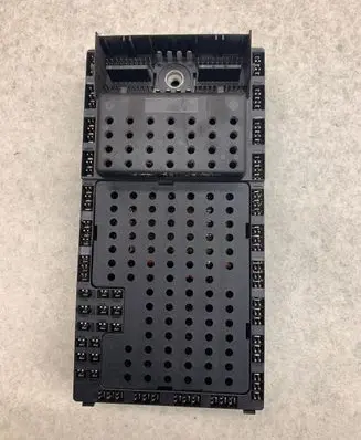 Volvo XC70 Comfort/convenience module 8645410 01W063 8645411