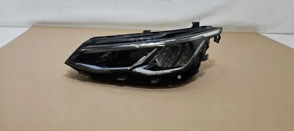 Volkswagen Golf VIII Headlight/headlamp 5H1941005