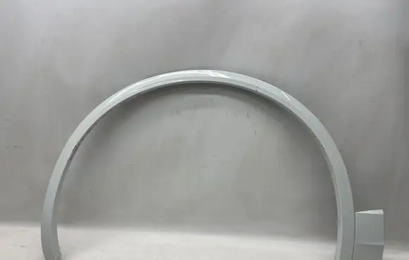 Volkswagen Touareg III Front arch trim 760853717