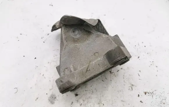 Jeep Grand Cherokee Engine mounting bracket 52124990 52758A
