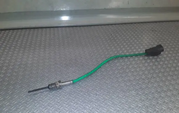 Ford Transit Exhaust gas temperature sensor 6M5112B591DA