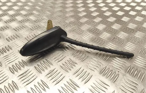 Hyundai Tucson JM Radio antenna 962102E001 0803140018