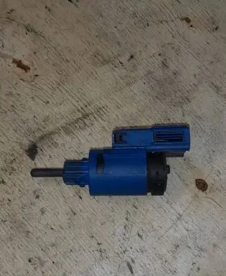 Clutch pedal sensor