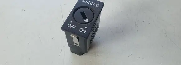Skoda Superb B6 (3T) Passenger airbag on/off switch 