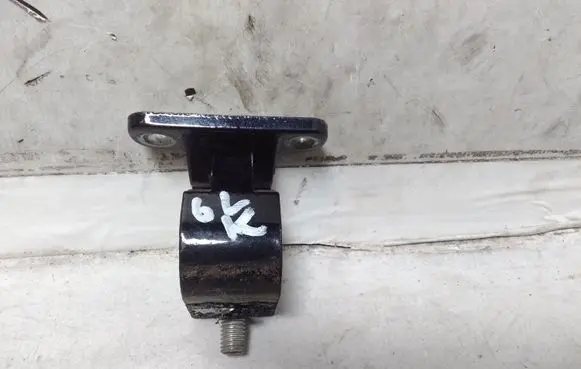 Volkswagen Touran I Tailgate/trunk/boot hinge