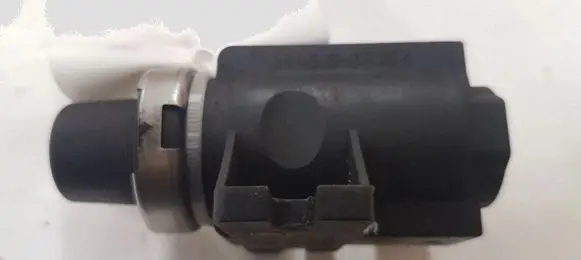 Citroen C6 Turbo solenoid valve 4M5Q9E882AA 70051800