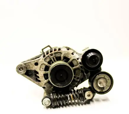 KIA Sportage Generator/alternator 373002U200