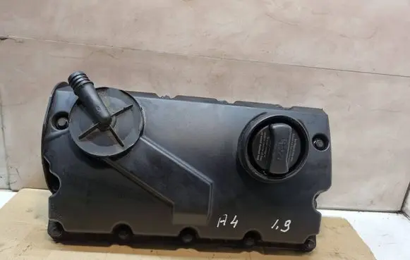 Rocker cam cover