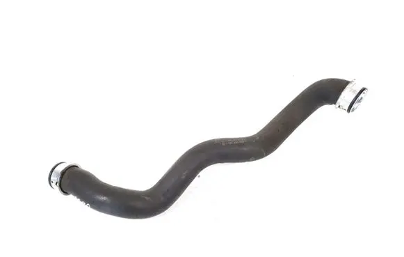 Mercedes-Benz CLS C218 X218 Engine coolant pipe/hose A2045013182