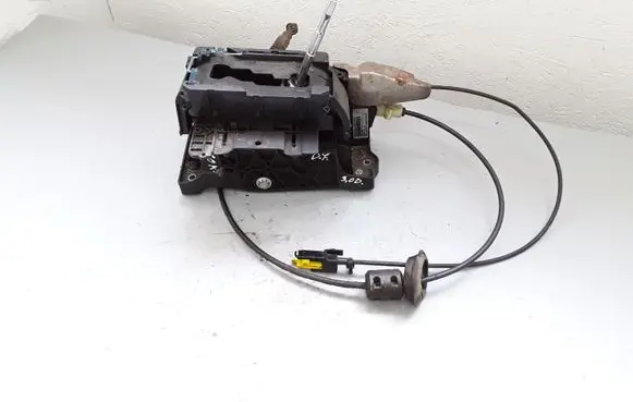 Jeep Grand Cherokee (WK) Gear shifter/selector 52109688AH 0399061