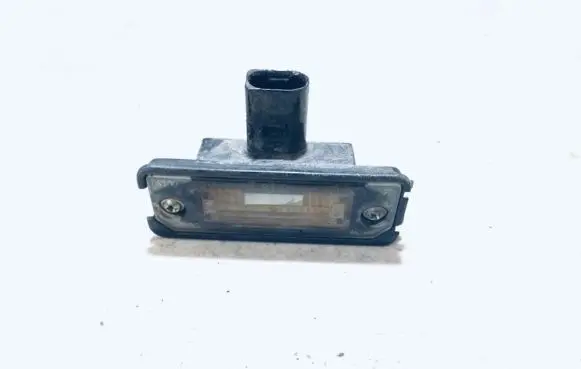 Volkswagen Golf V Number plate light 1J6943021B