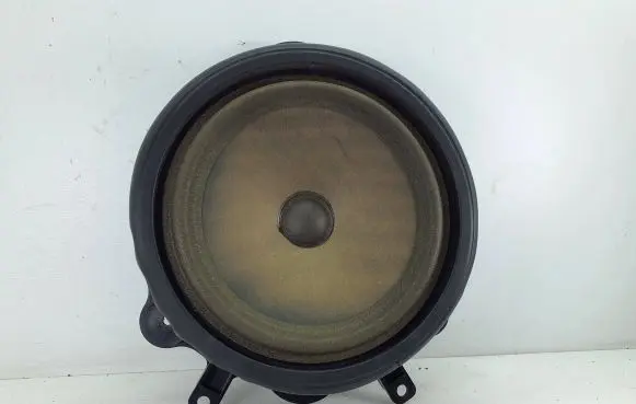 Audi A3 S3 A3 Sportback 8P Front door speaker 8P0035411 7606500214